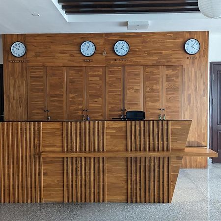 Les Ombrelles Appart'Hotel Cotonou Exterior photo