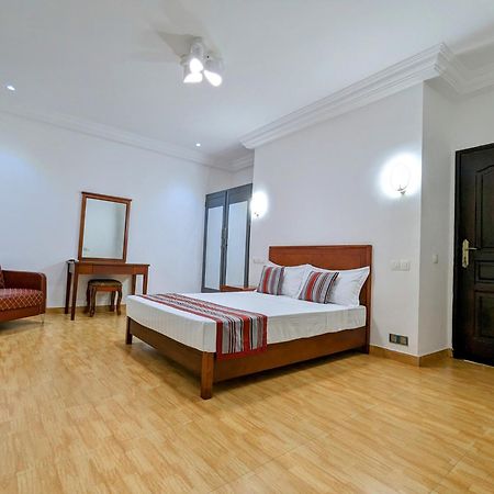 Les Ombrelles Appart'Hotel Cotonou Exterior photo