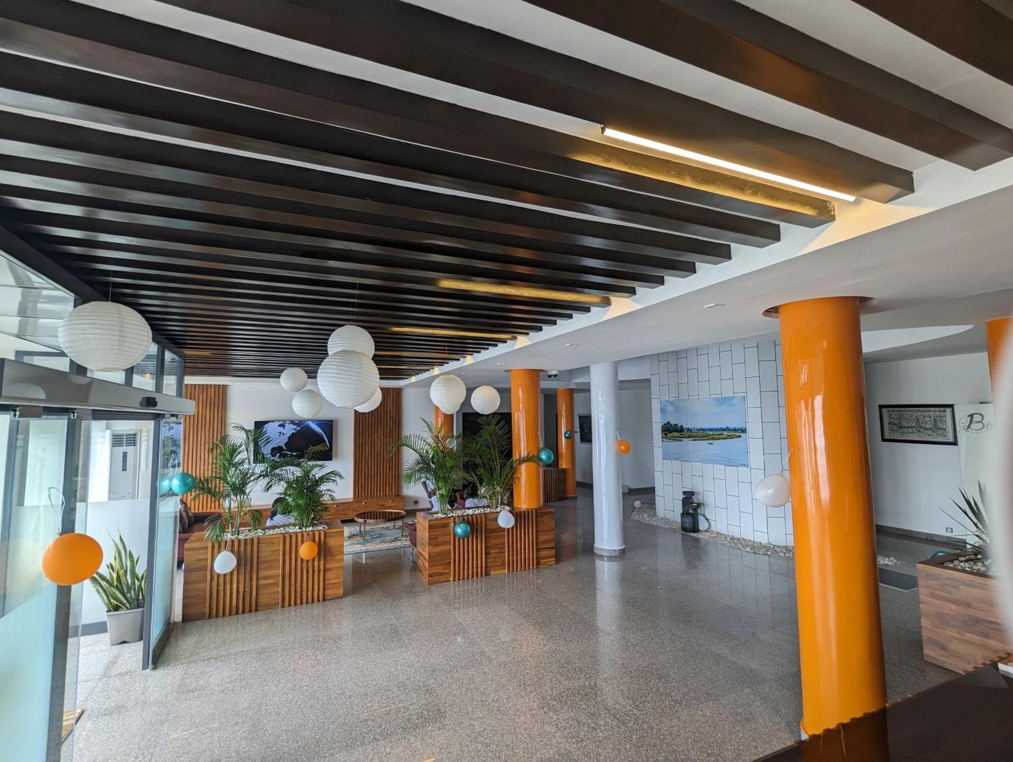 Les Ombrelles Appart'Hotel Cotonou Exterior photo